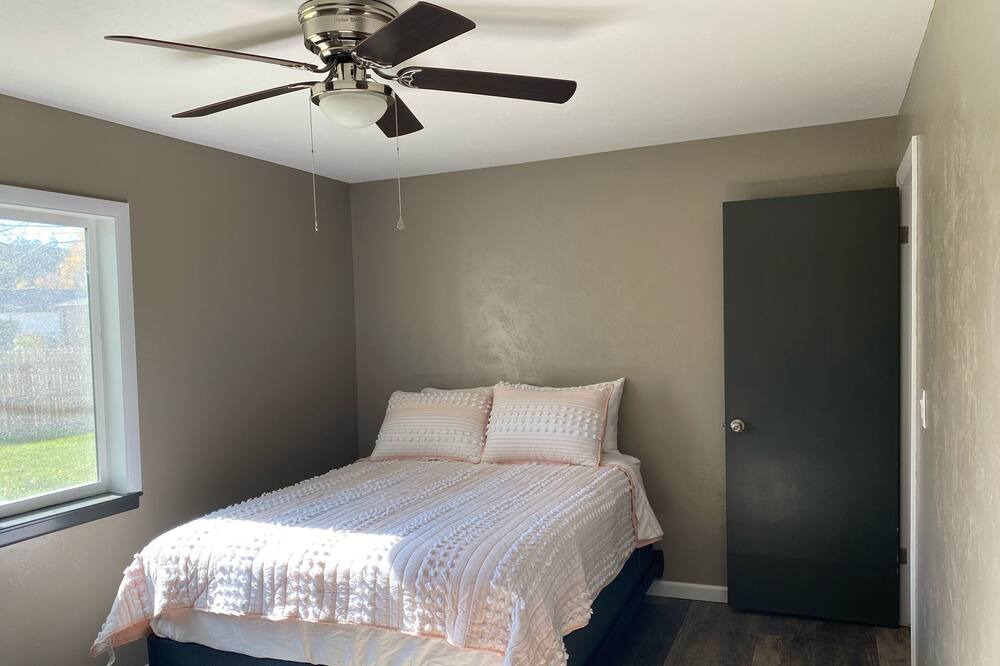 Photo of Bedroom in Collbran