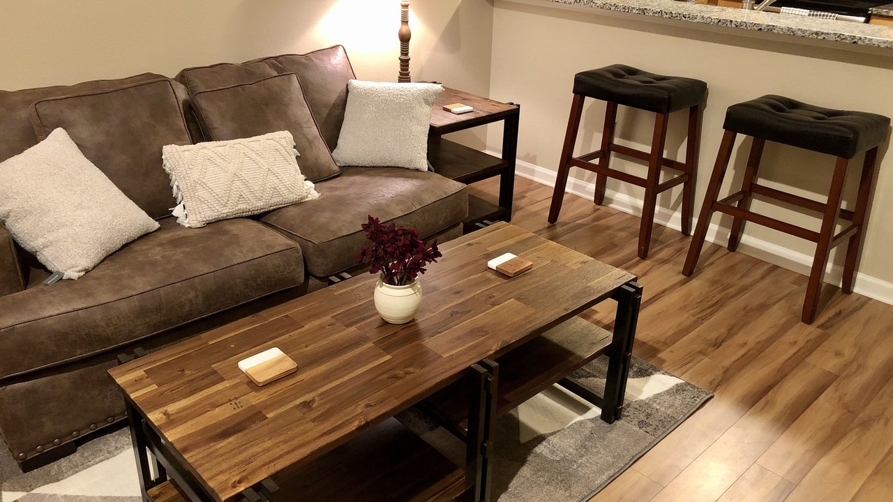 Photo of Livingroom in Glenwood Grove - North Iris