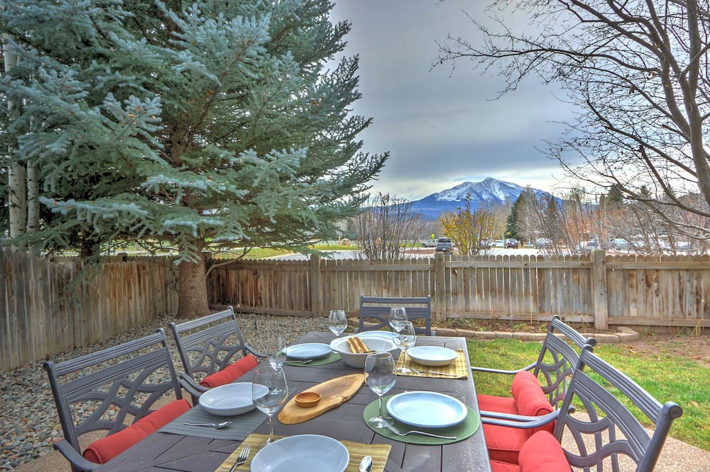 Photo of Outdoor in Carbondale