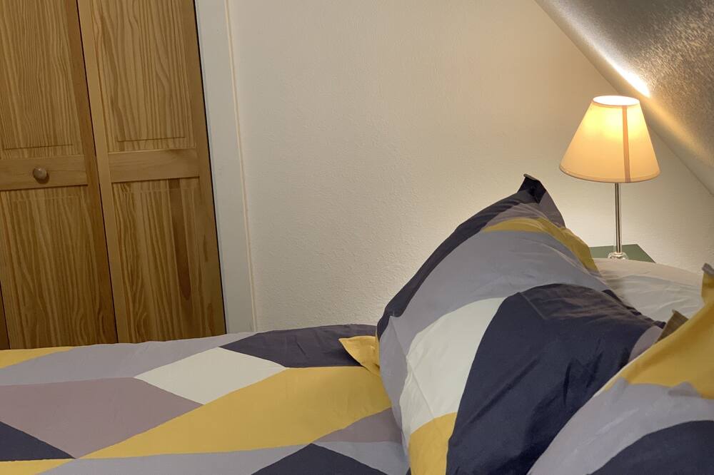 Photo of Bedroom in Jefferson Park