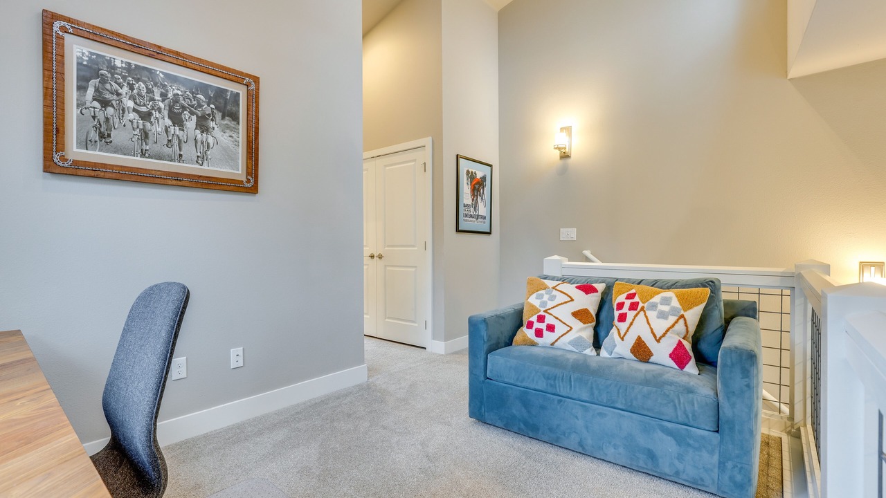 Photo of Livingroom in Rendezvous