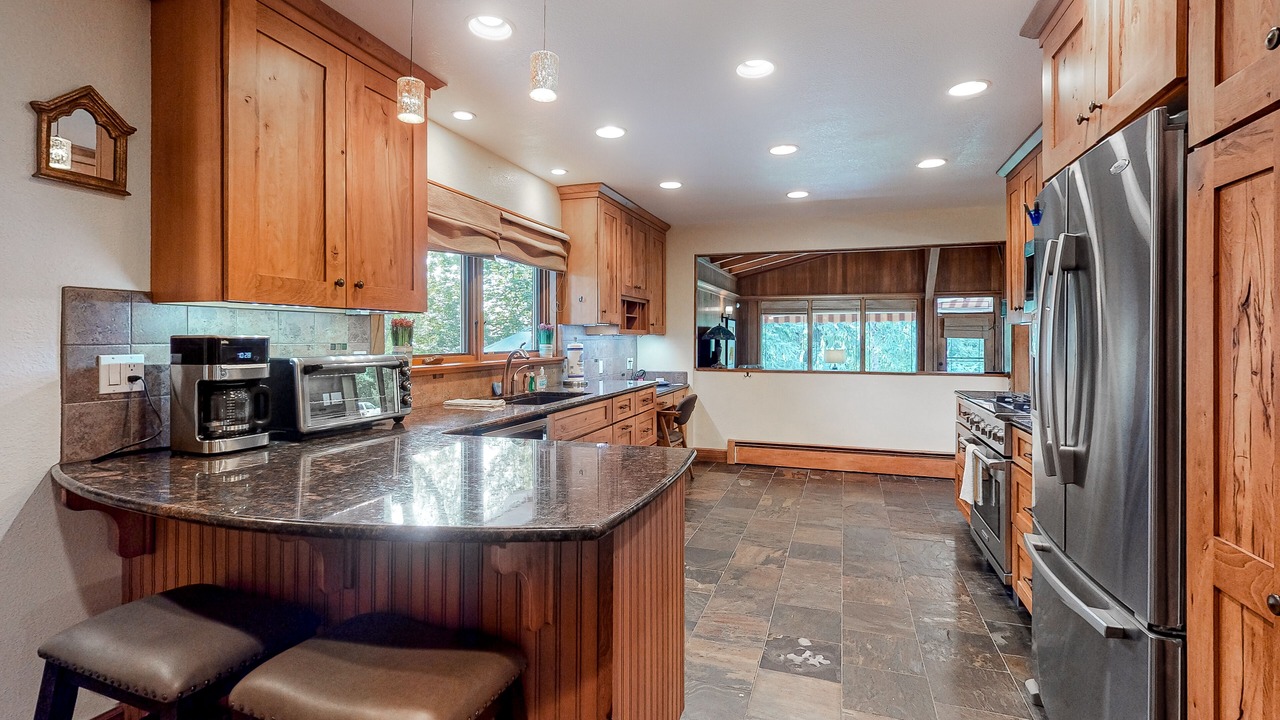 Photo of Kitchen in Broadmoor