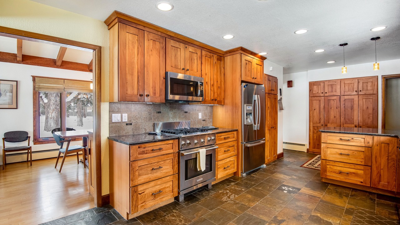 Photo of Kitchen in Broadmoor