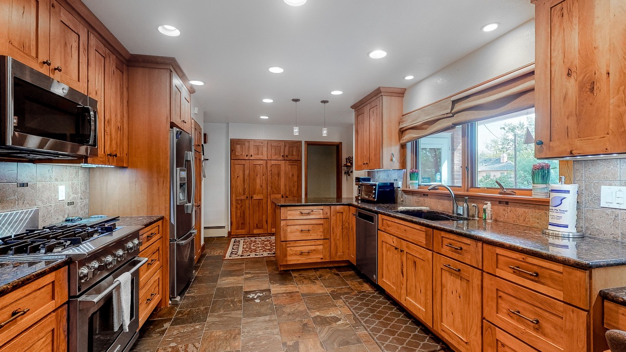 Photo of Kitchen in Broadmoor