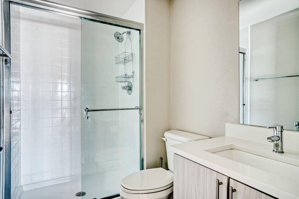 Photo of Bathroom in Speer