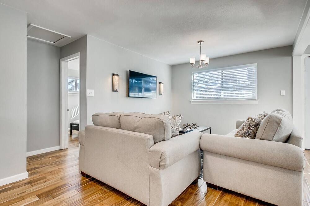 Photo of Livingroom in Bel Aire