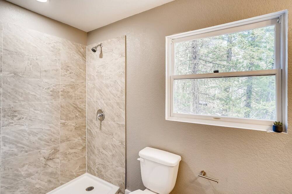 Photo of Bathroom in Coal Creek Canyon