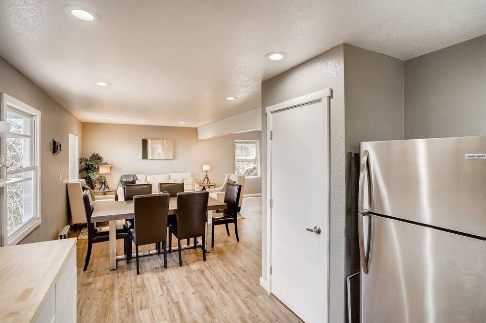 Photo of Kitchen in Coal Creek Canyon