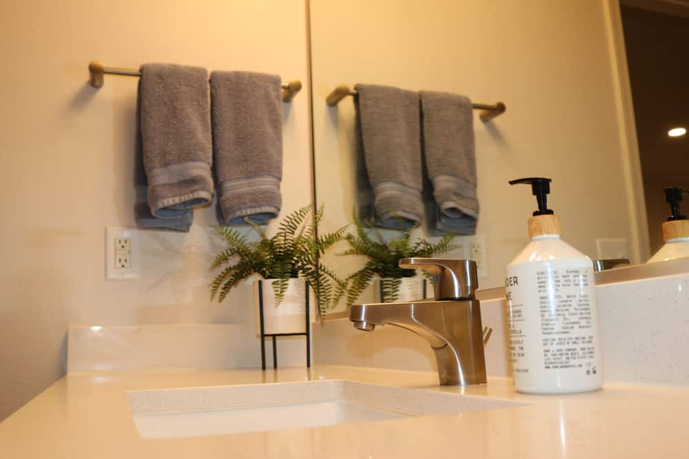 Photo of Bathroom in Southmoor Park