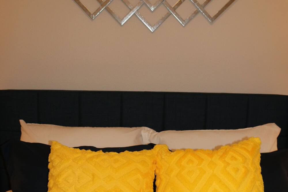 Photo of Bedroom in Southmoor Park