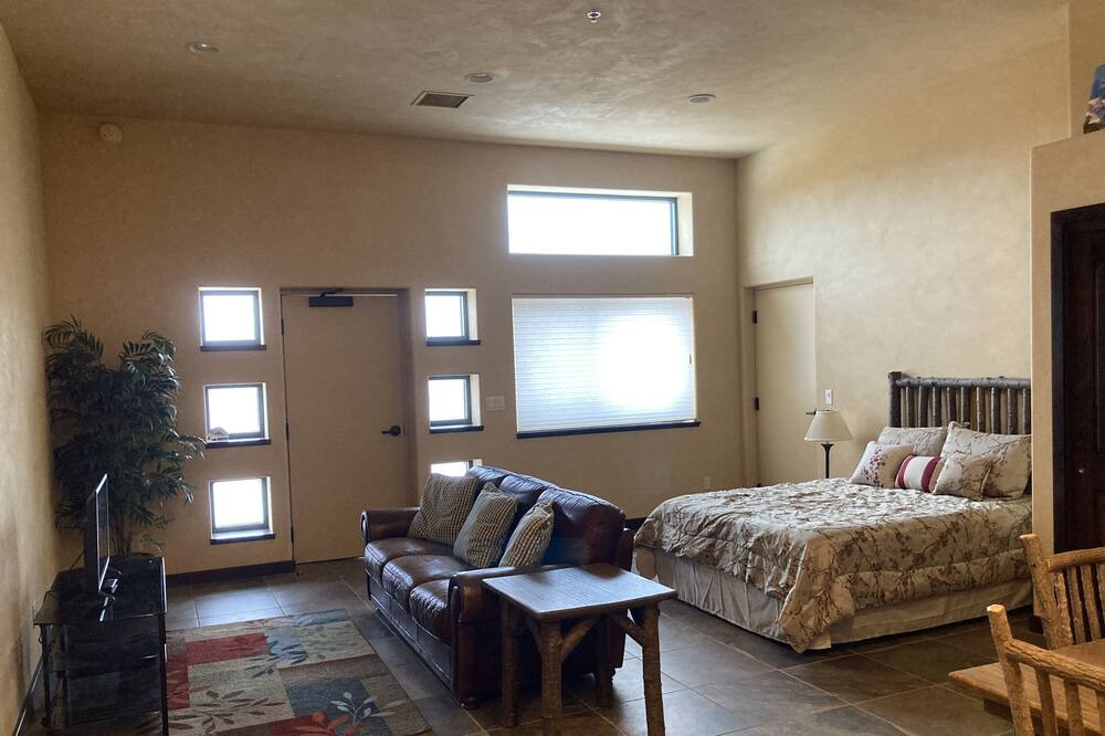 Photo of Bedroom in Marvel