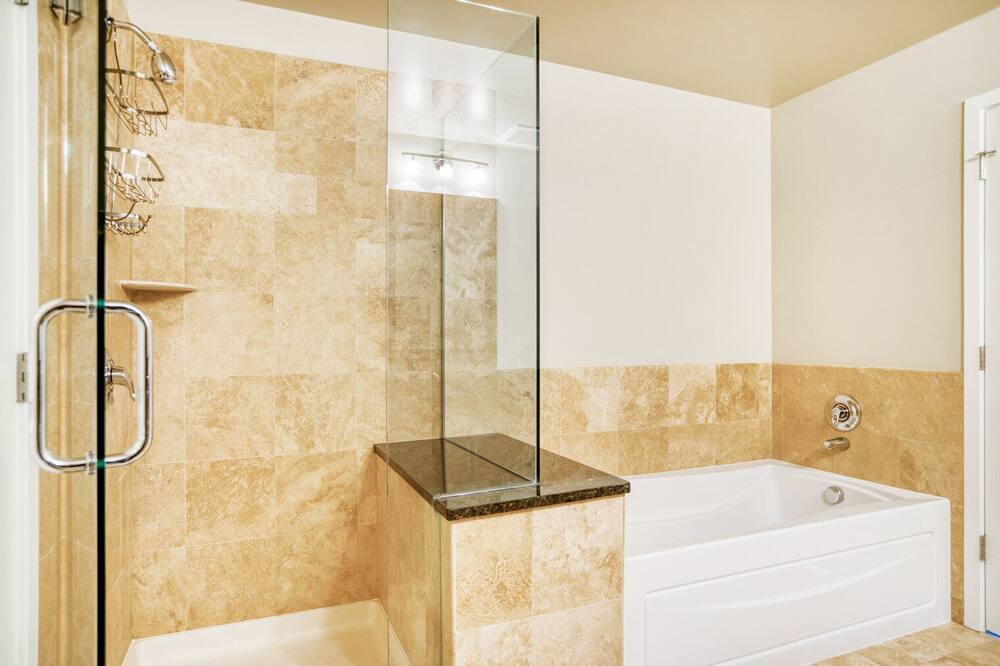 Photo of Bathroom in Cherry Creek