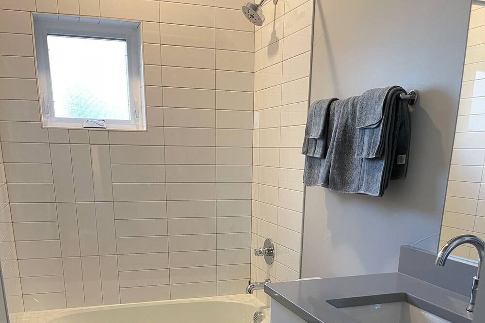 Photo of Bathroom in Northeast Park Hill