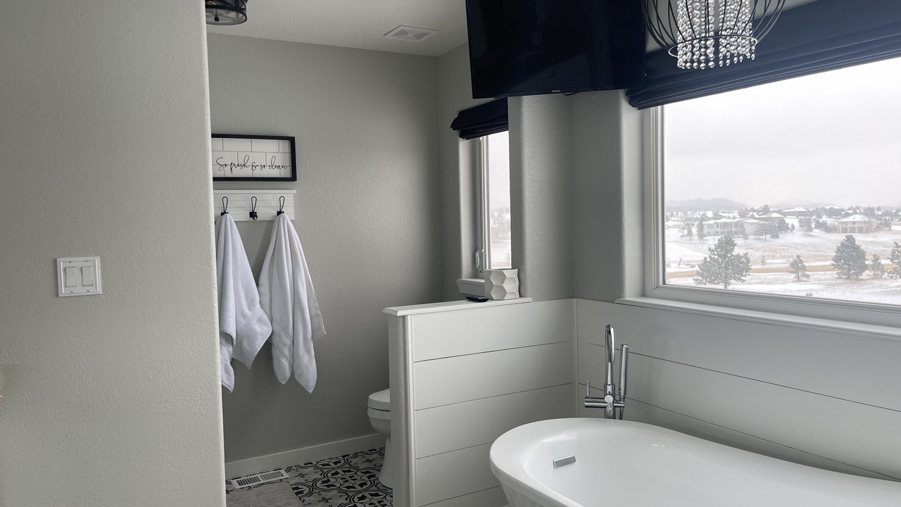 Photo of Bathroom in Monument