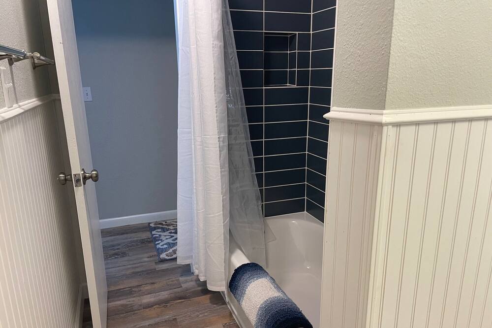 Photo of Bathroom in Old North End