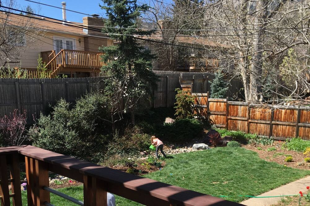 Photo of Outdoor in Table Mesa