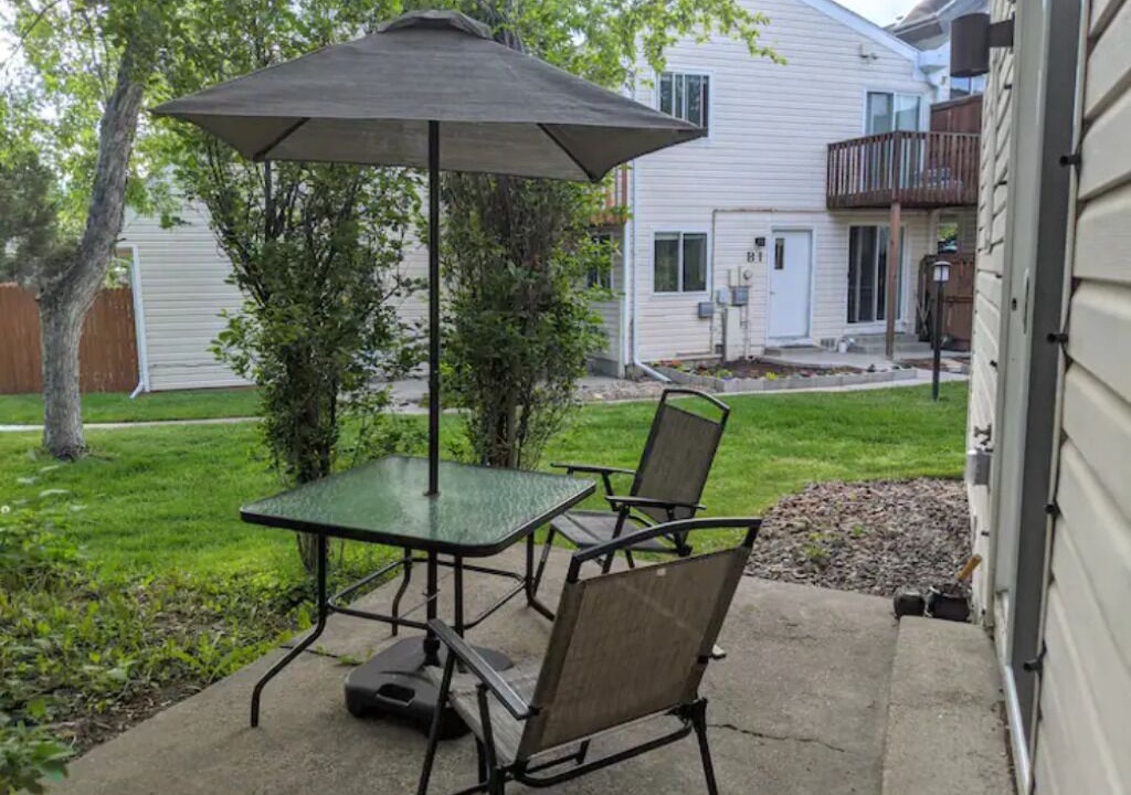 Photo of Outdoor in Glenwood Grove - North Iris