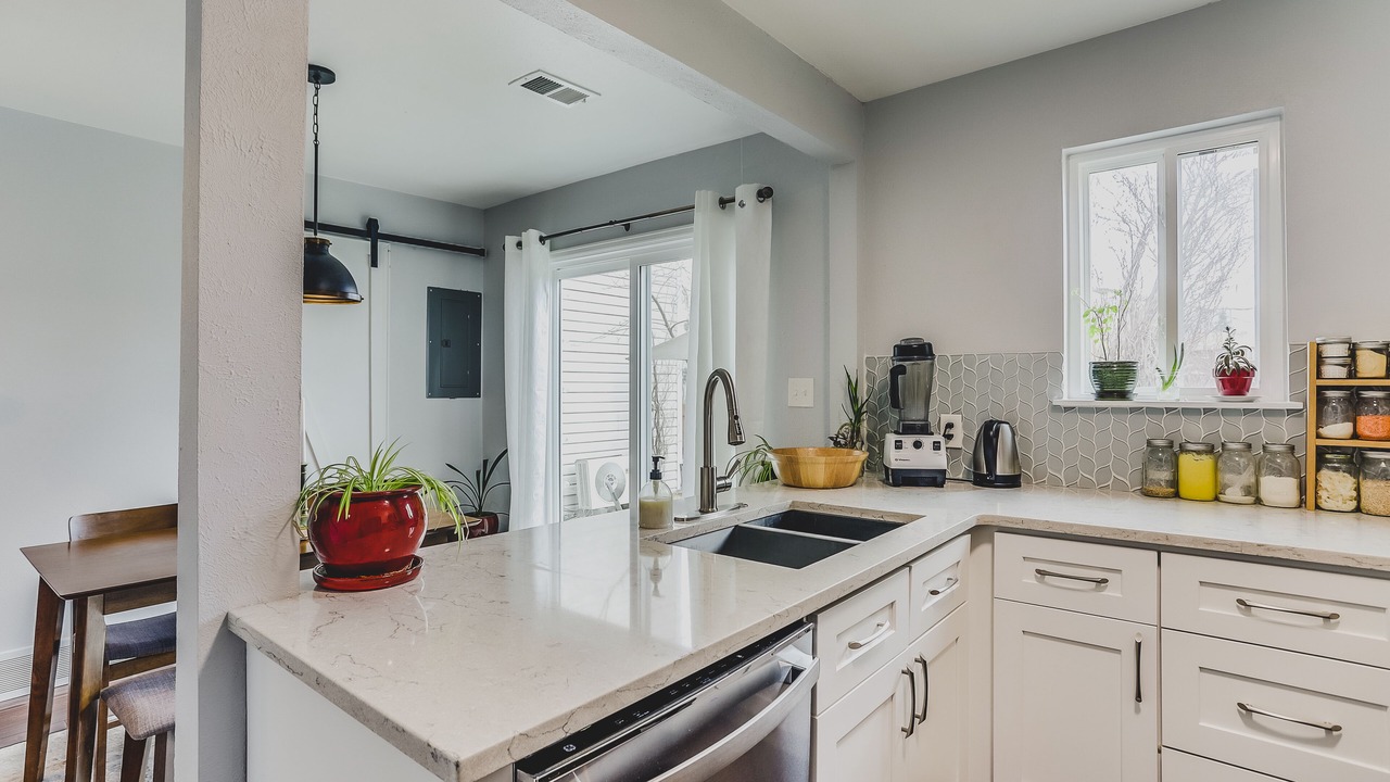 Photo of Kitchen in Glenwood Grove - North Iris