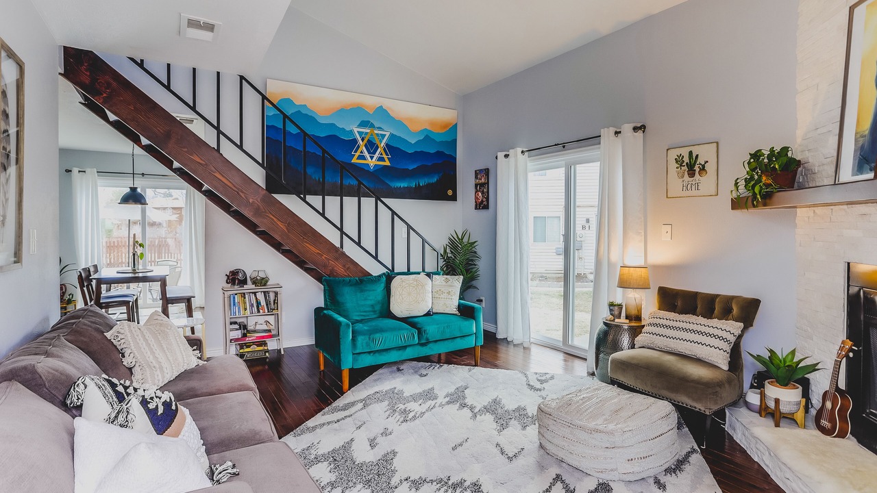 Photo of Livingroom in Glenwood Grove - North Iris