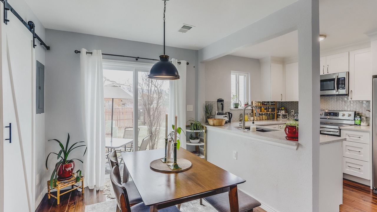 Photo of Kitchen in Glenwood Grove - North Iris