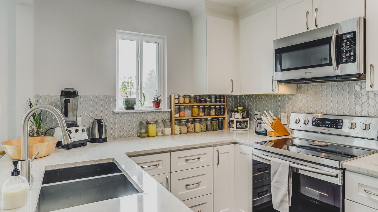 Photo of Kitchen in Glenwood Grove - North Iris