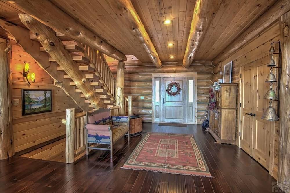 Photo of Livingroom in Park County