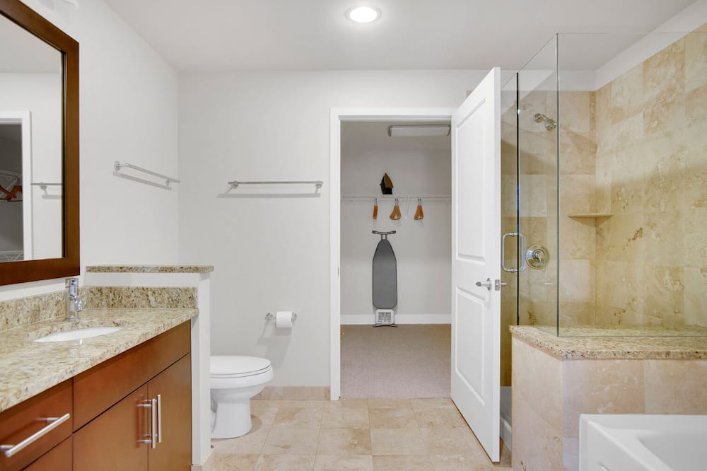 Photo of Bathroom in Cherry Creek