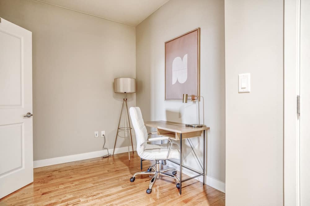 Photo of Bedroom in Cherry Creek