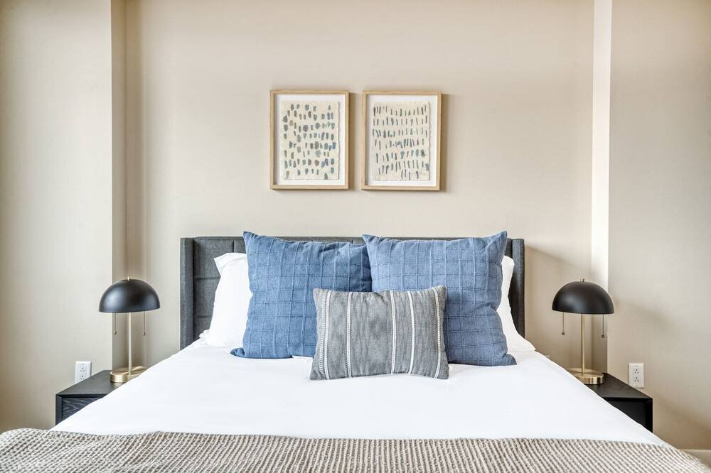 Photo of Bedroom in Cherry Creek