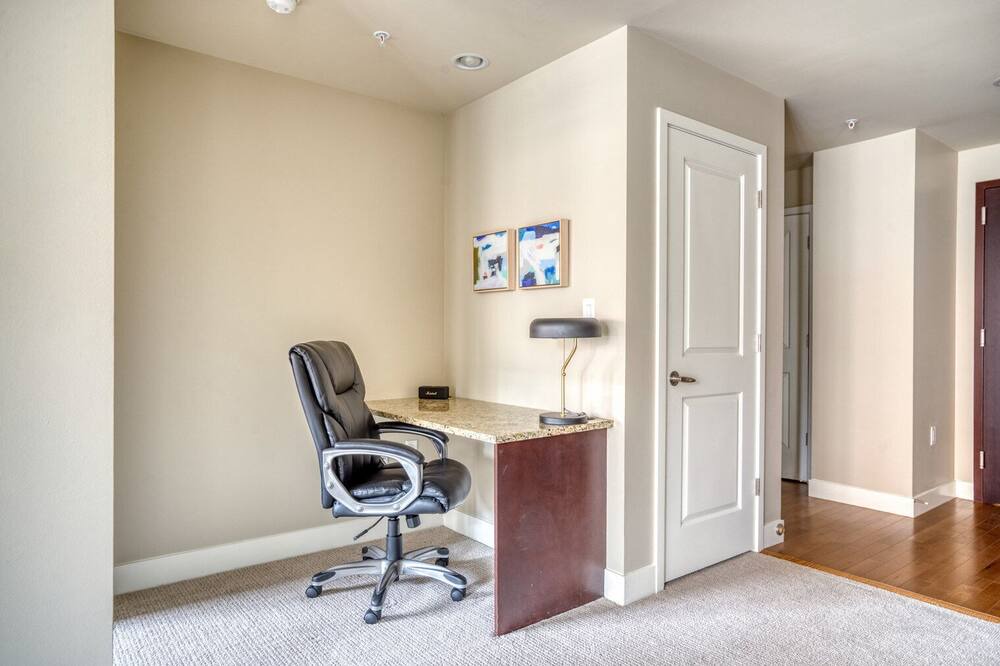 Photo of Bedroom in Cherry Creek
