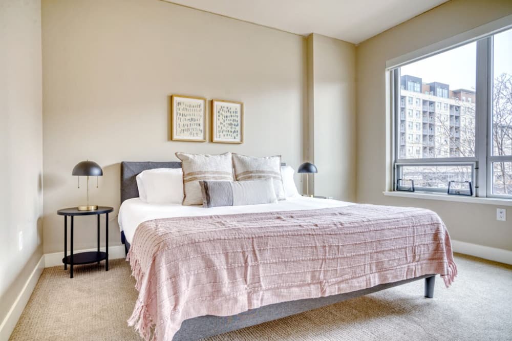 Photo of Bedroom in Cherry Creek
