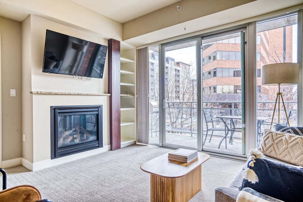 Photo of Livingroom in Cherry Creek