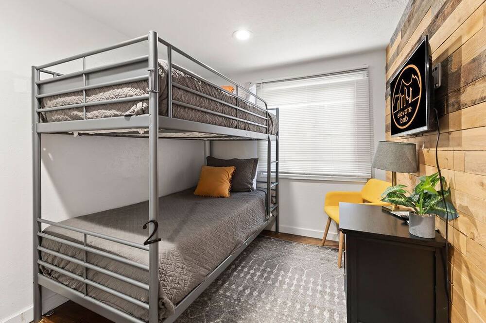 Photo of Bedroom in Barths