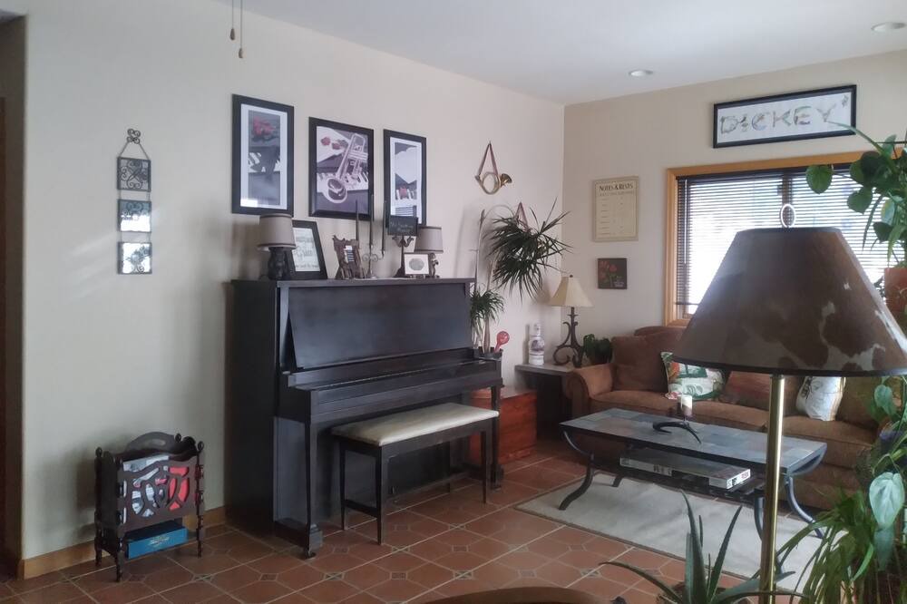 Photo of Bedroom in Bailey