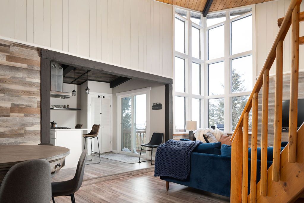 Photo of Livingroom in Black Hawk