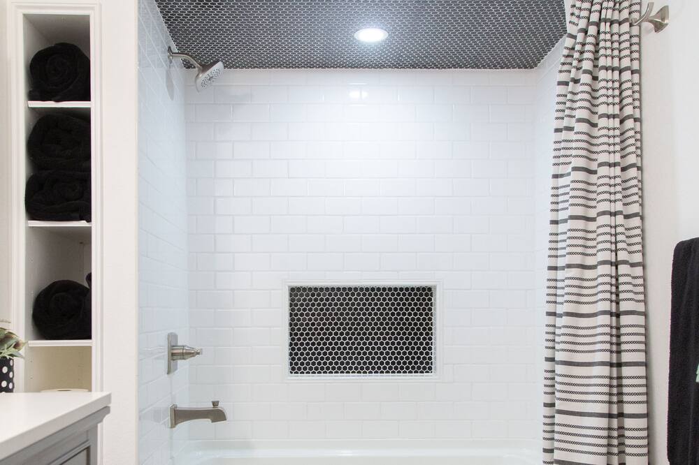 Photo of Bathroom in Northeast Park Hill