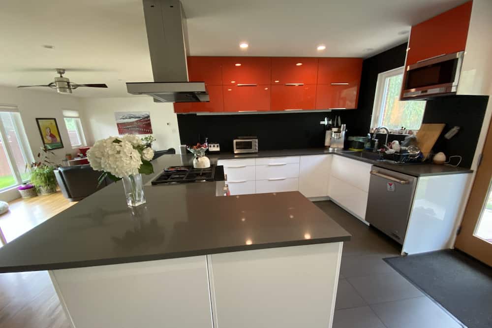 Photo of Kitchen in Old North Boulder