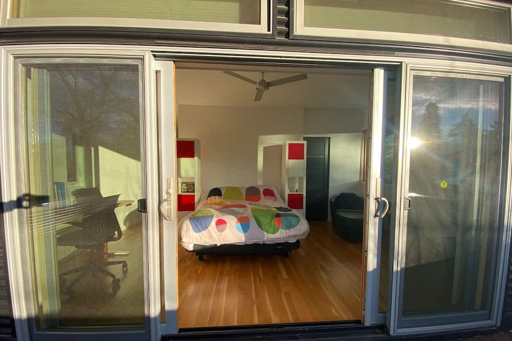 Photo of Bedroom in Old North Boulder