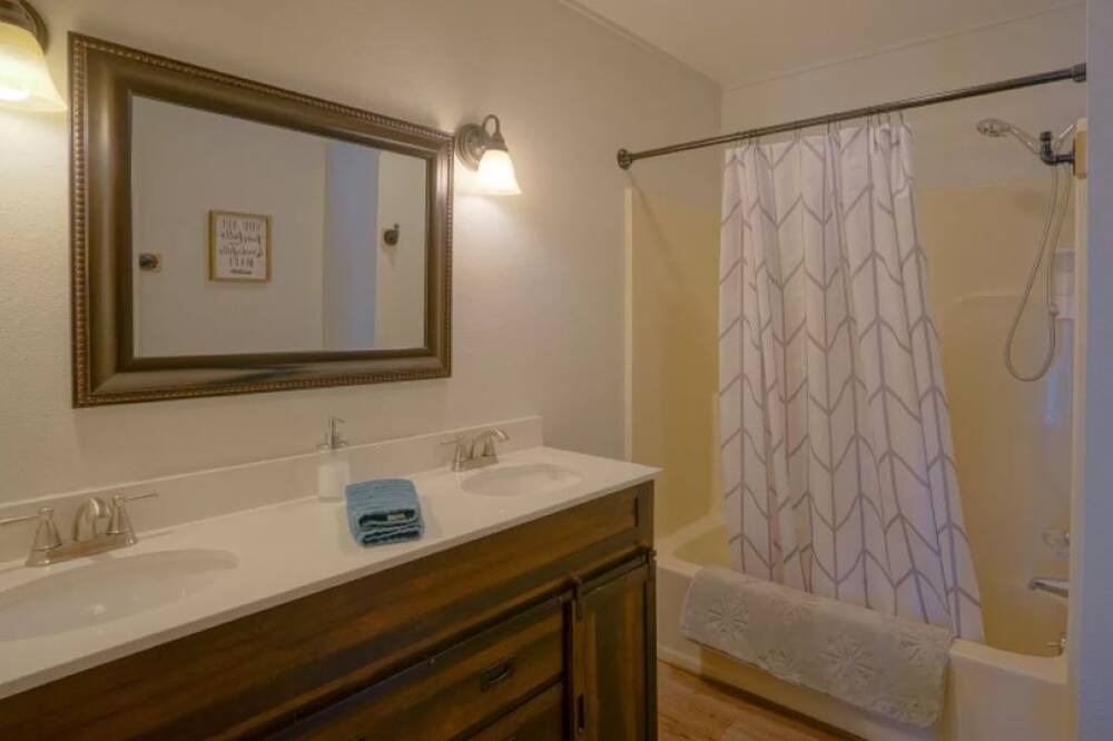 Photo of Bathroom in La Veta