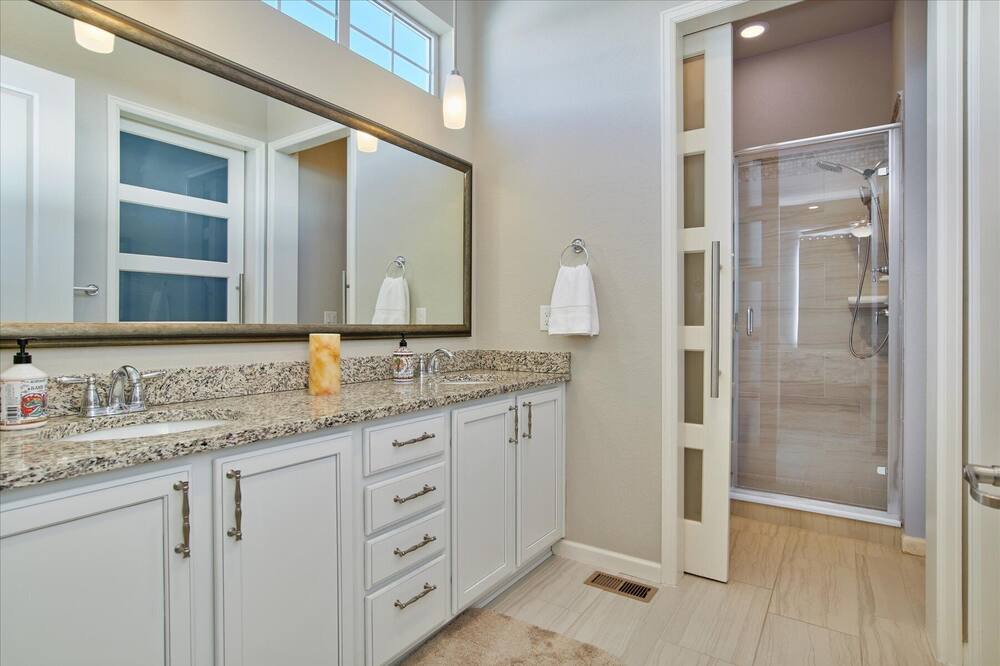 Photo of Bathroom in The Meadows