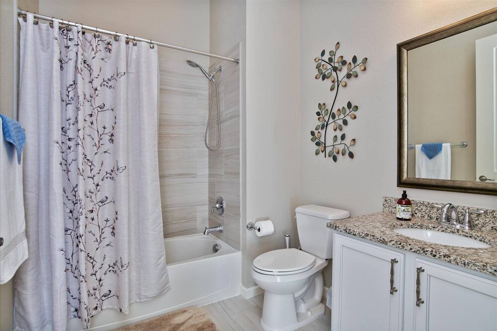 Photo of Bathroom in The Meadows