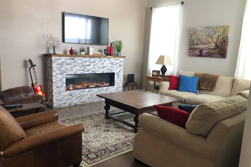 Photo of Livingroom in The Meadows