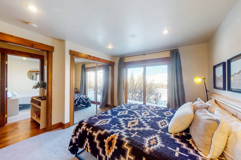 Photo of Bedroom in Eagle-Vail