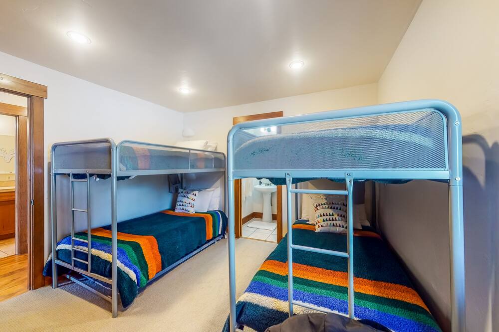 Photo of Bedroom in Eagle-Vail