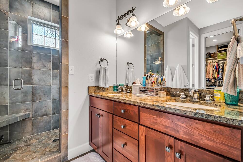 Photo of Bathroom in Redlands