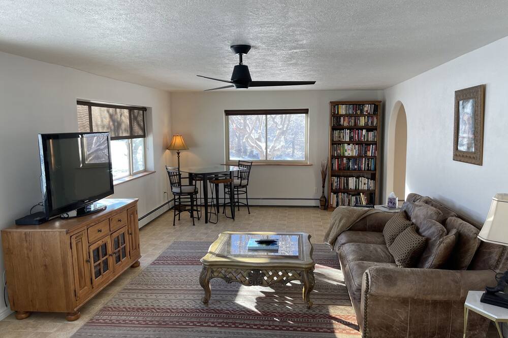Photo of Livingroom in Mesa
