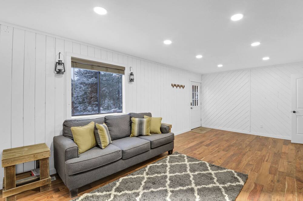Photo of Livingroom in Doubleheader
