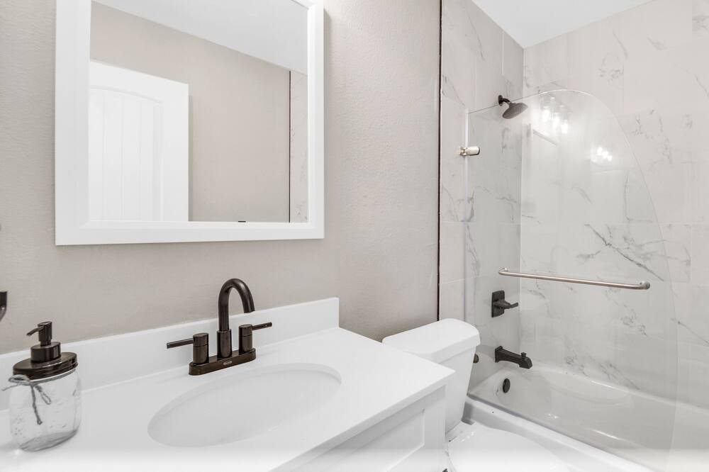 Photo of Bathroom in Doubleheader