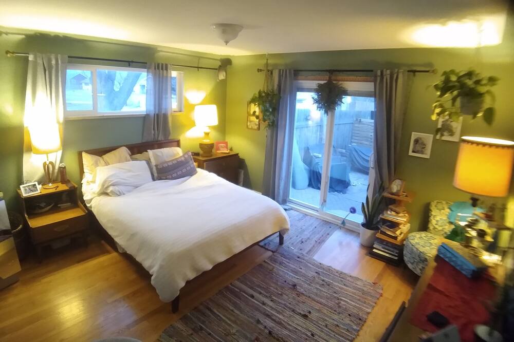 Photo of Bedroom in Wheat Ridge