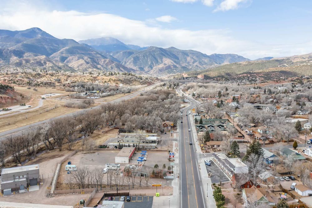 Photo of Others in West Colorado Springs